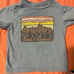 Patagonia t shirt 12-18m